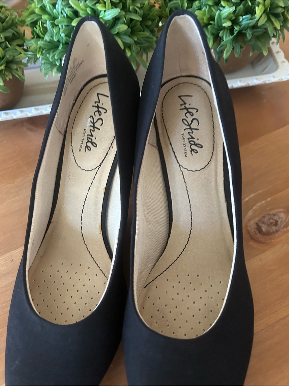 LifeStride Women's Parigi Pump 9.5 Black Cloth Pumps - Picture 3 of 9